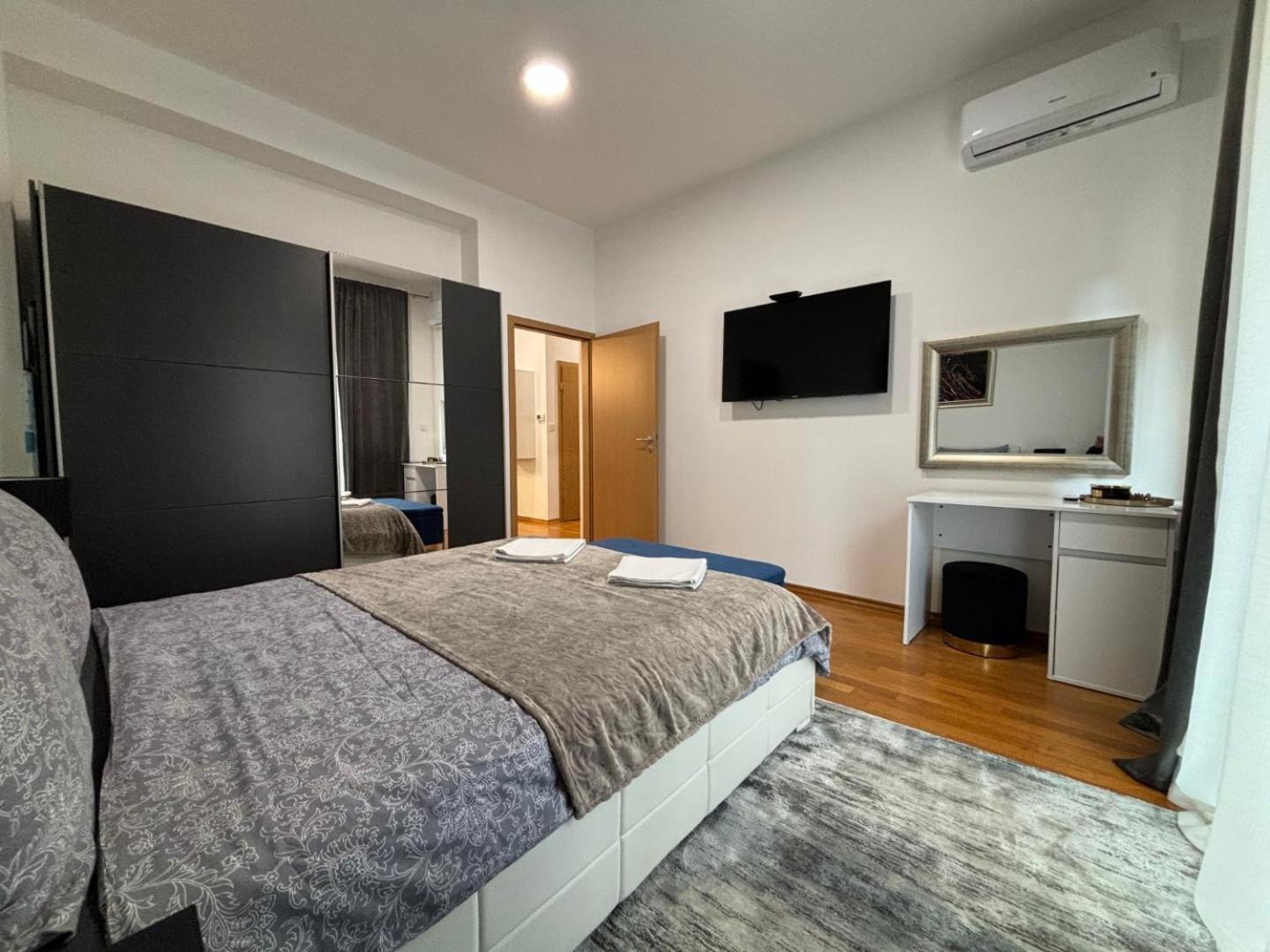 Km Apartments Загреб Екстериор снимка